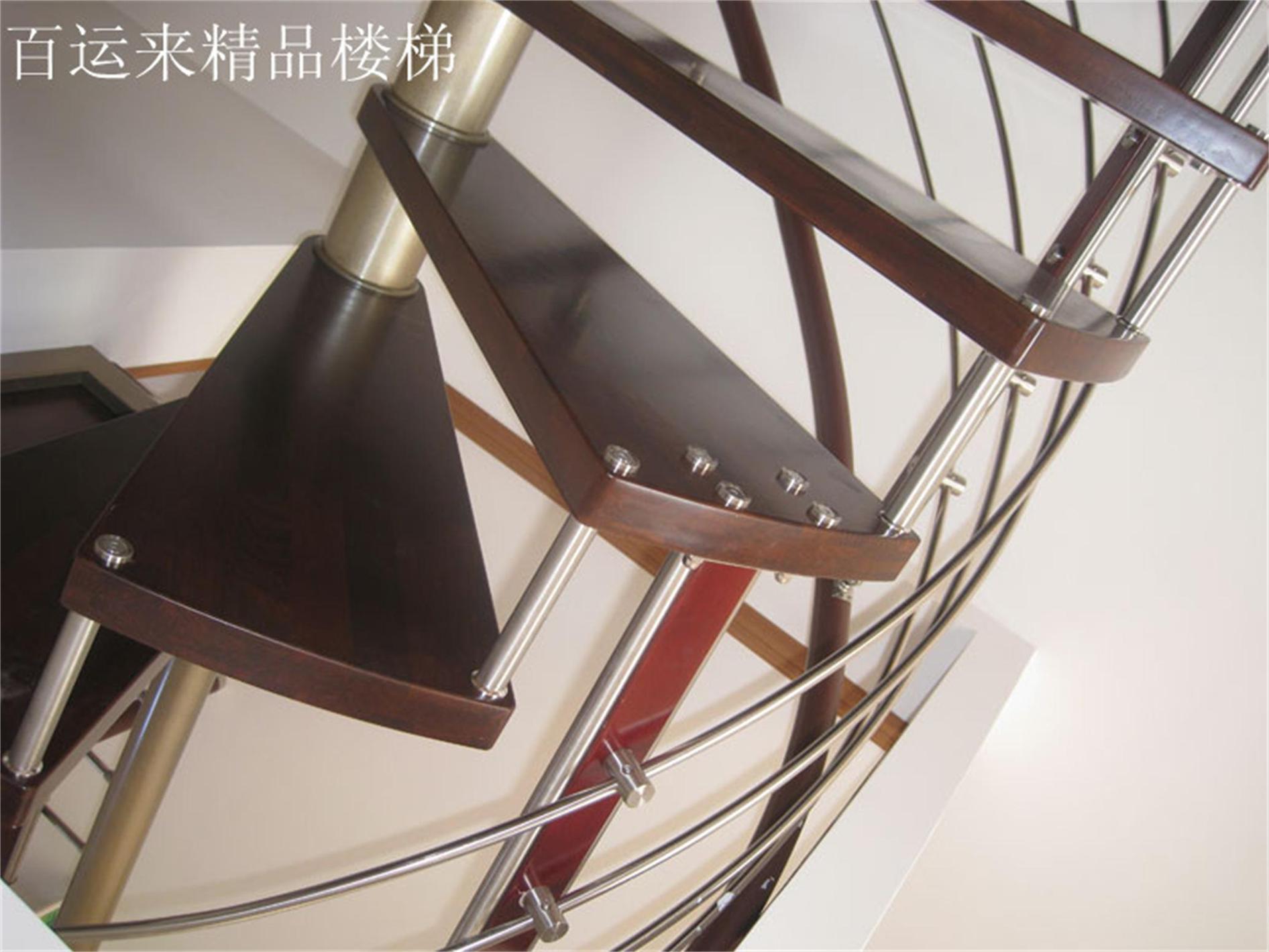旋轉(zhuǎn)樓梯